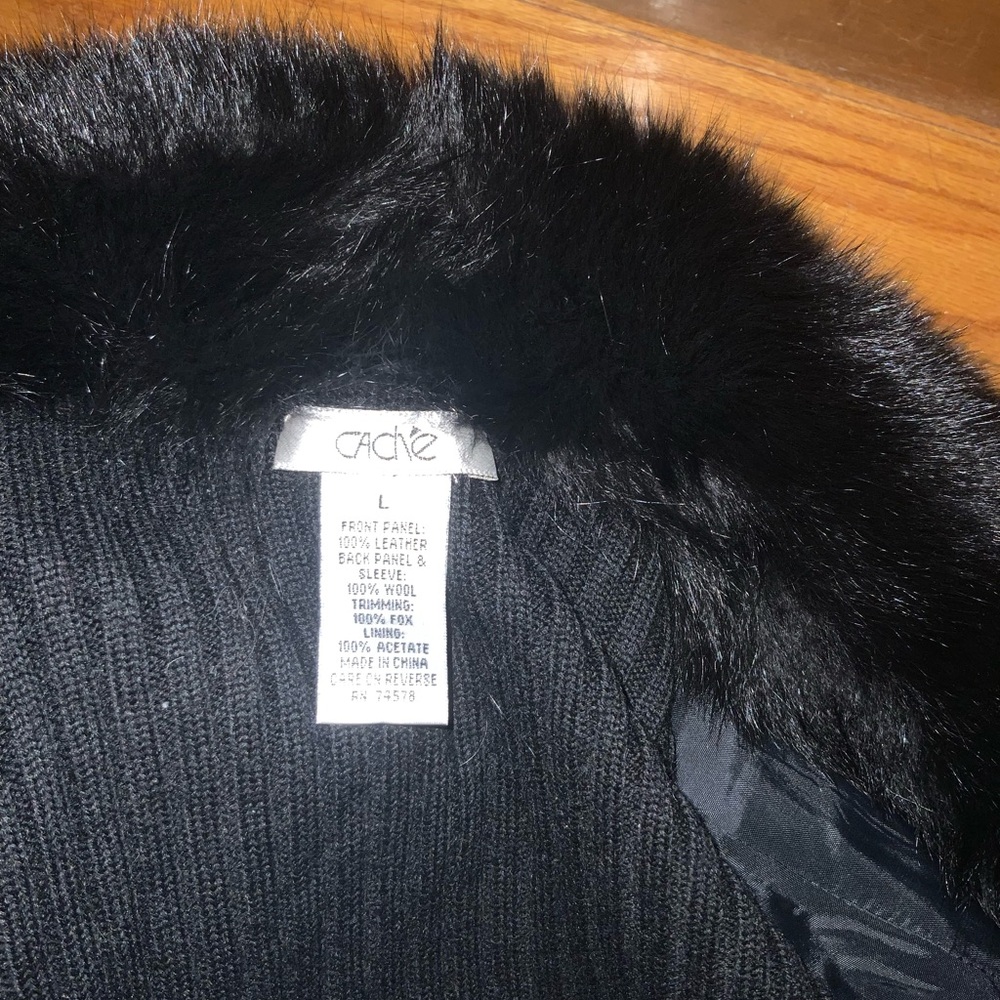 Caché Black Leather Jacket with Fox Fur Collar - Picture 4 of 4
